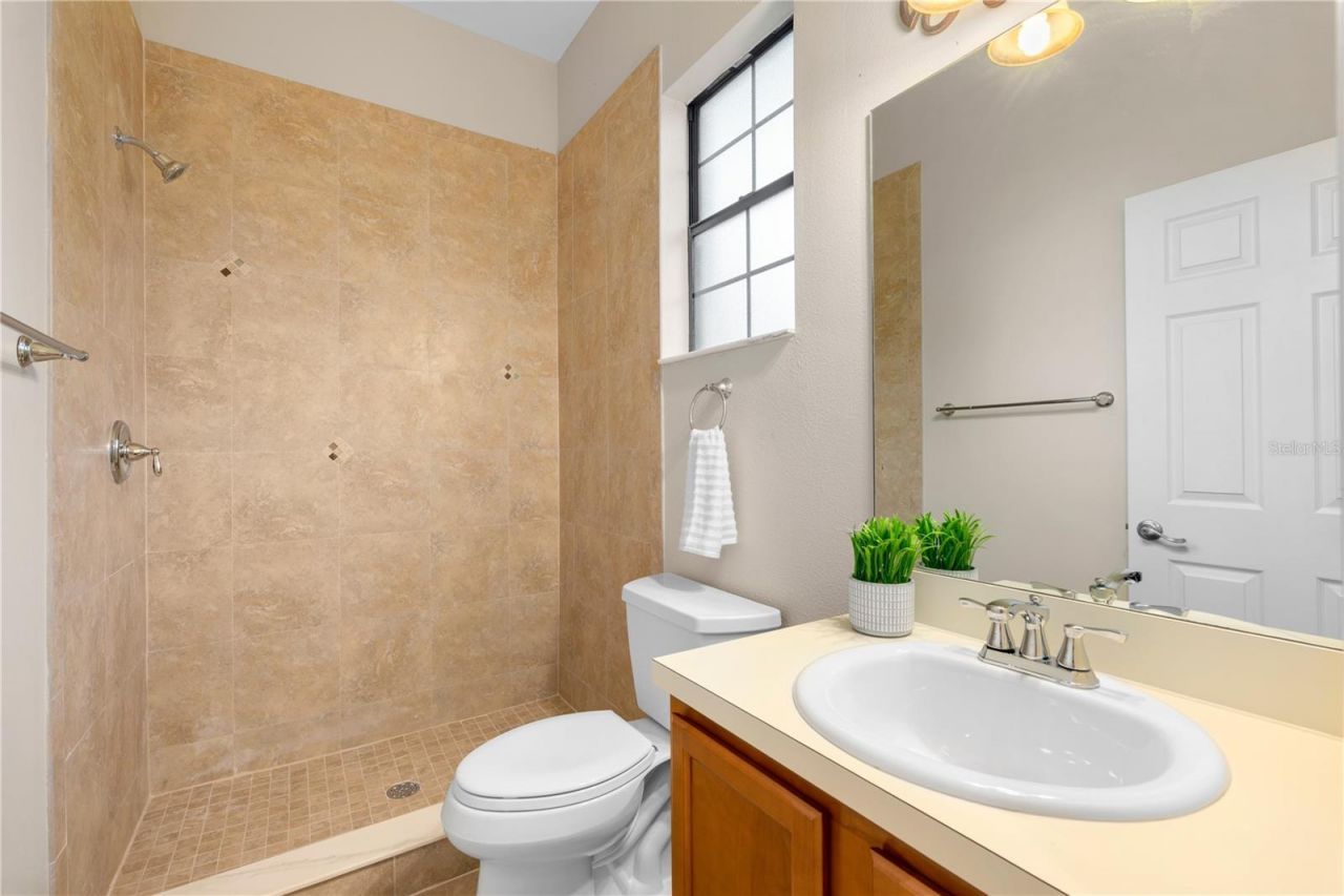 1795 W Lake Mary Boulevard, Lake Mary, FL 32746 Photo
