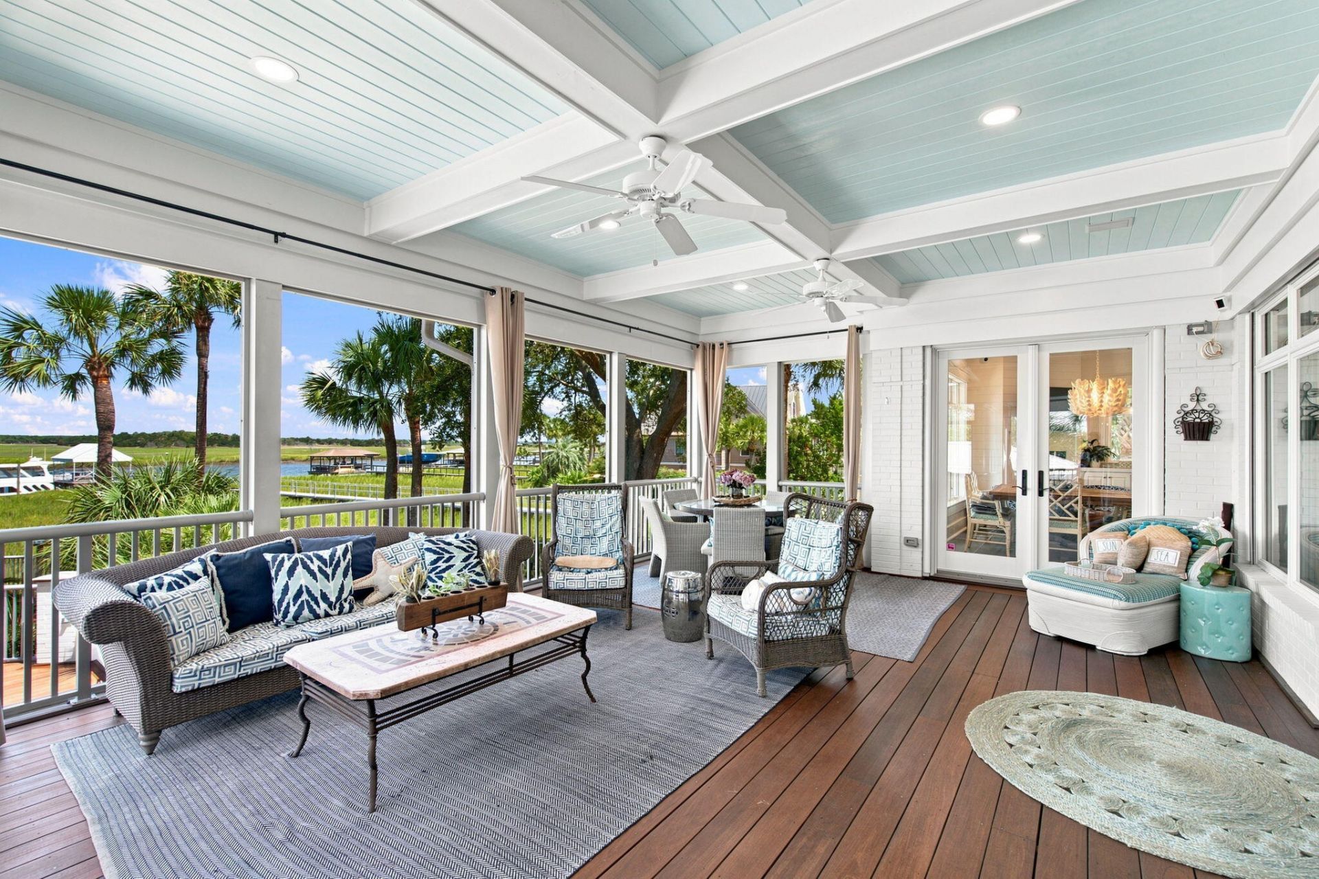 309 Palm Boulevard Photo 14