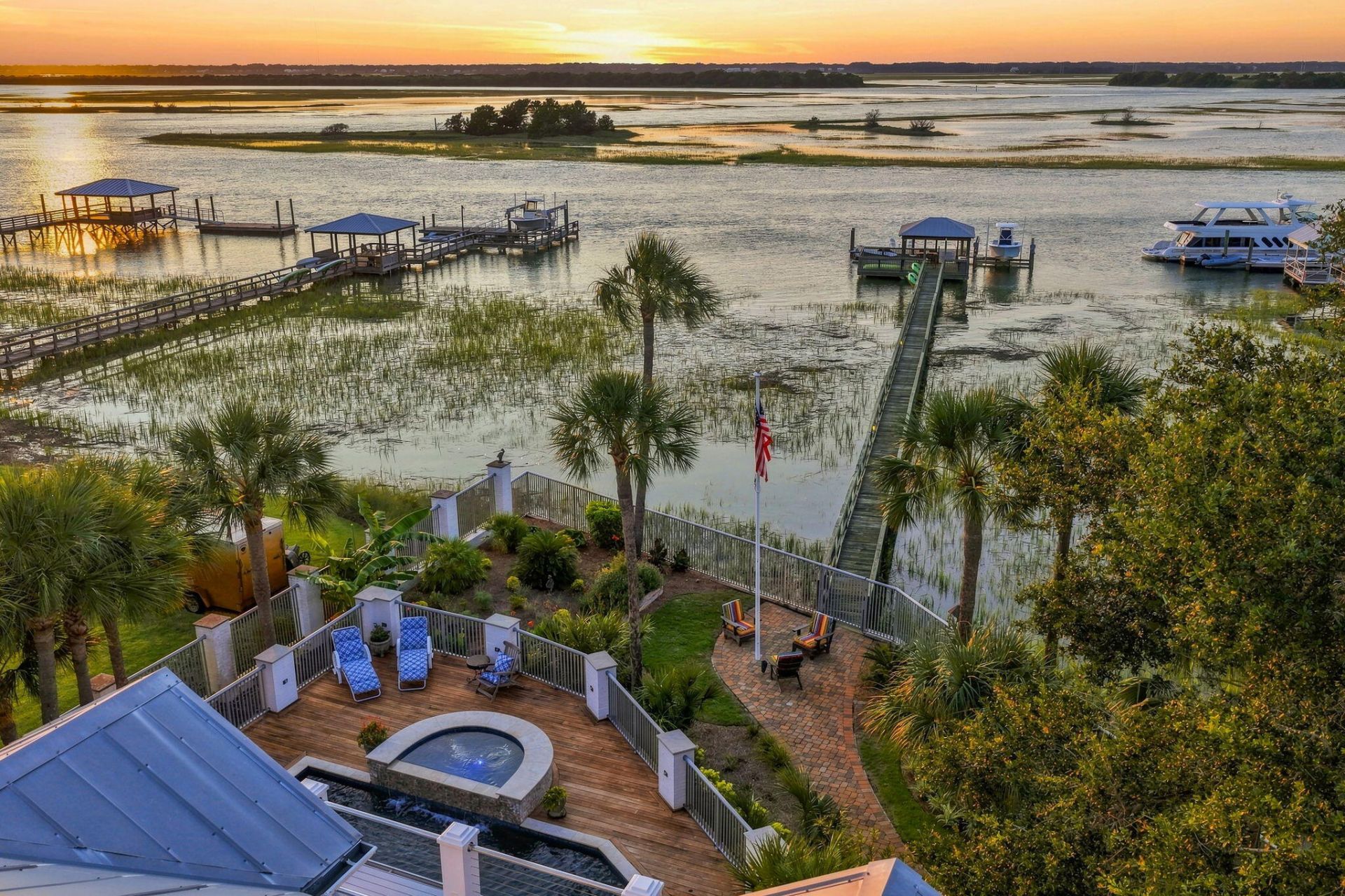 309 Palm Boulevard Photo 68