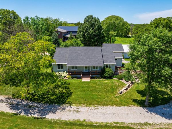 13069 Garst Trail, Indianola, IA 50125