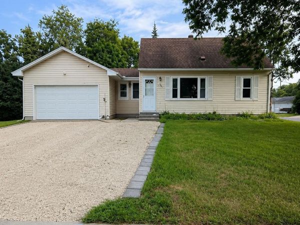 38 Circle Drive , Circle Pines, MN 55014