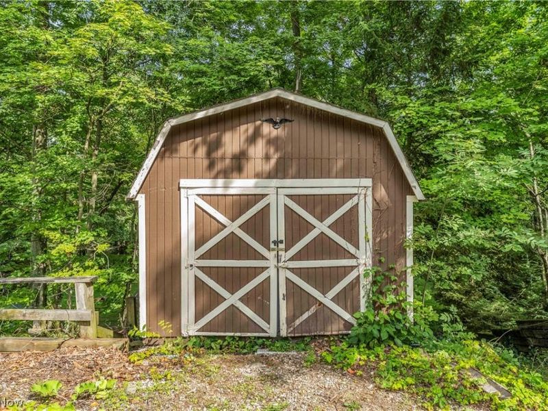 5239 Sleepy Hollow Road, Valley City, OH 44280 Photo 38