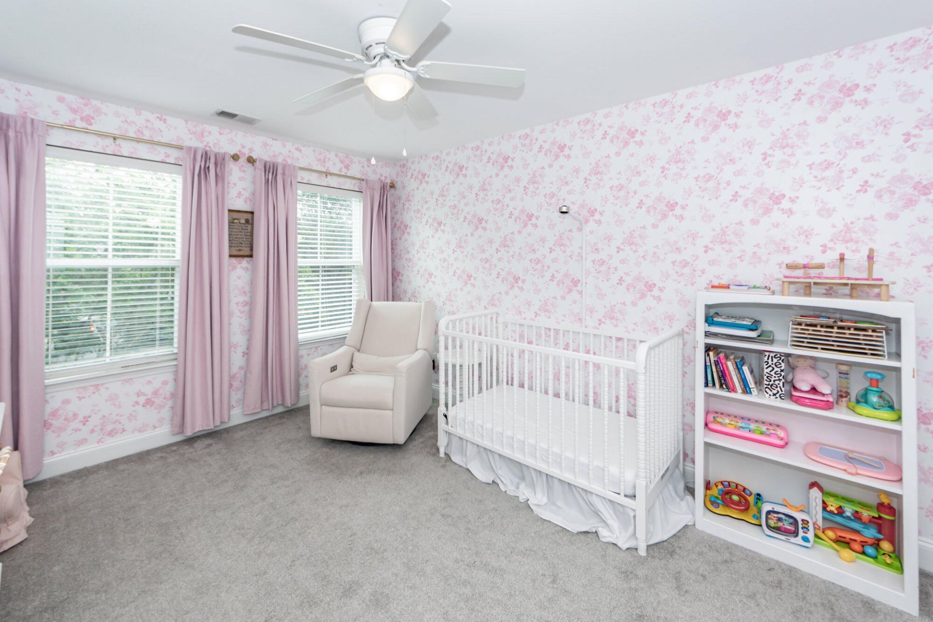 235 Larissa Drive Photo 13