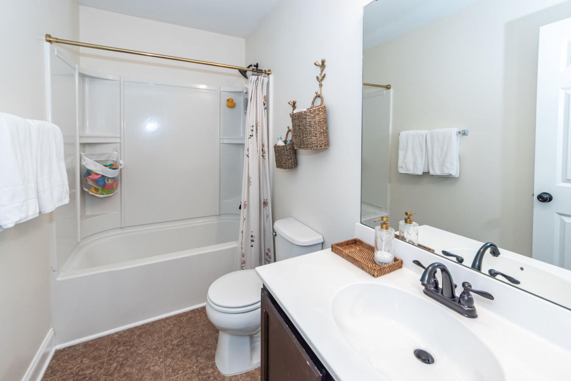 235 Larissa Drive Photo 15