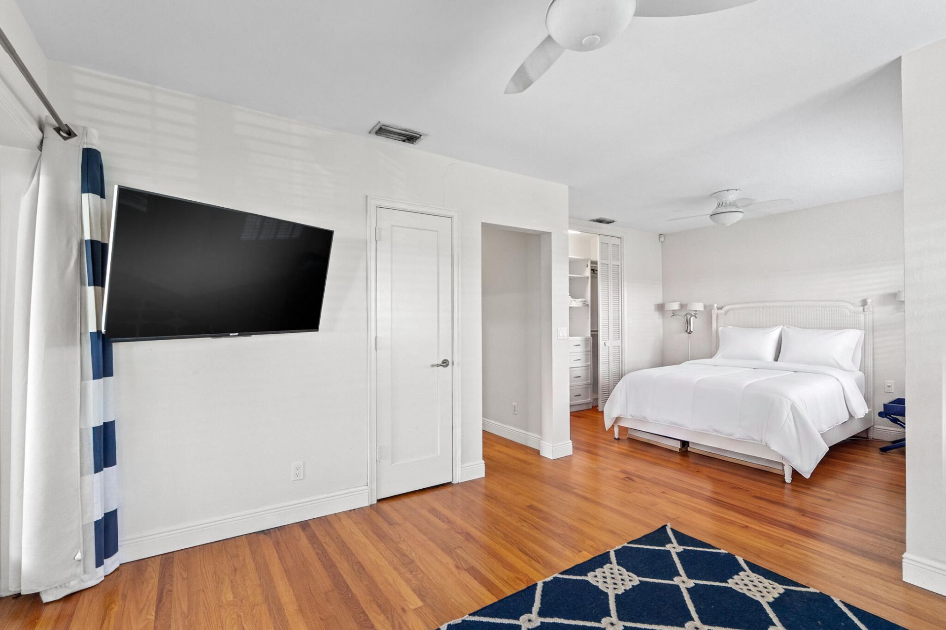 627 Solar Isle Drive, Fort Lauderdale, FL 33301 Photo