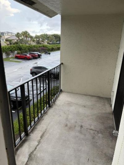 708 Executive Center Drive, Unit 210, West Palm Beach, FL 33401 Photo