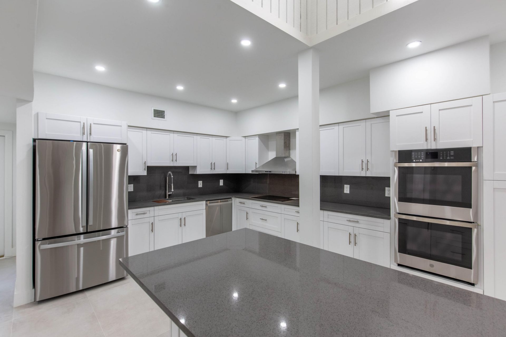 1989 Canterbury Circle, Wellington, FL 33414 Photo