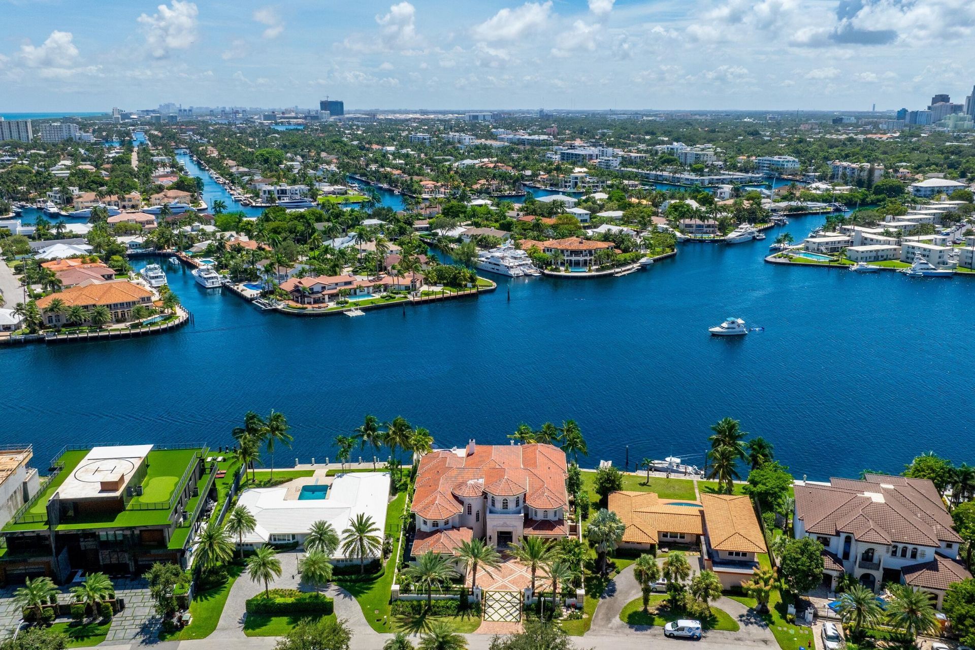 745 Middle River Drive, Fort Lauderdale, FL 33304 Photo