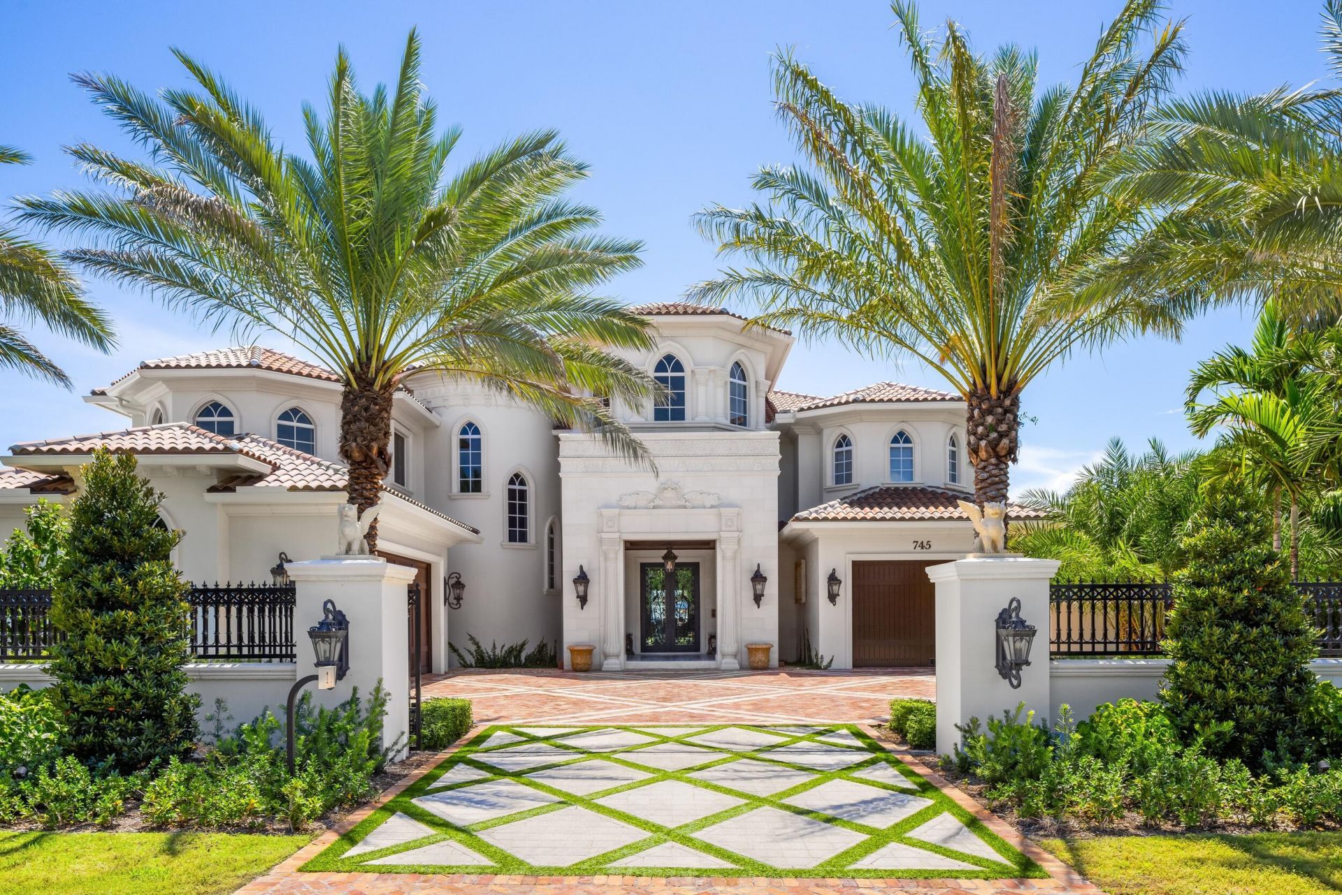 745 Middle River Drive, Fort Lauderdale, FL 33304 Photo