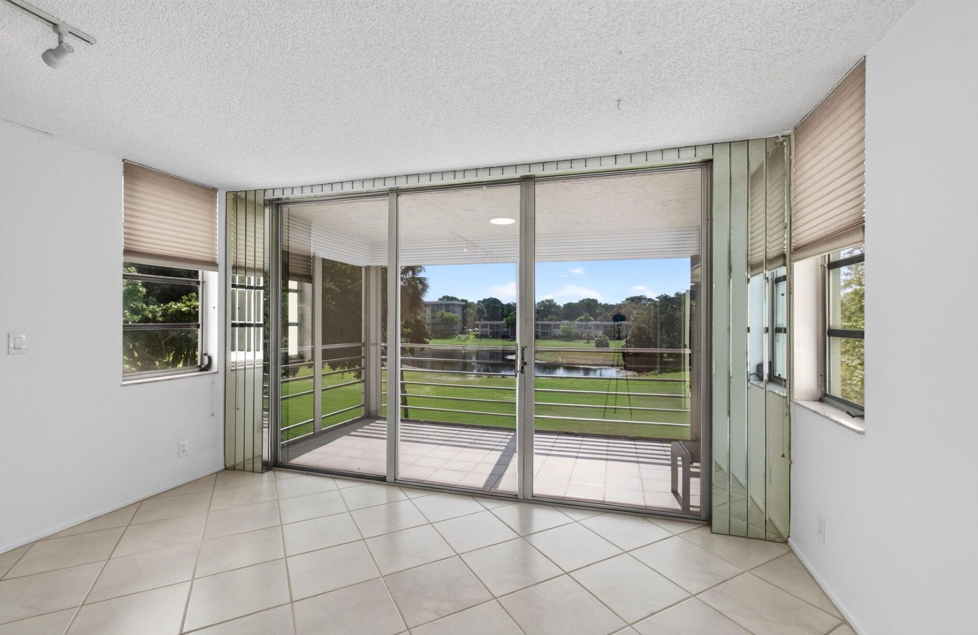802 Cypress Grove Lane, Unit 309, Pompano Beach, FL 33069 Photo