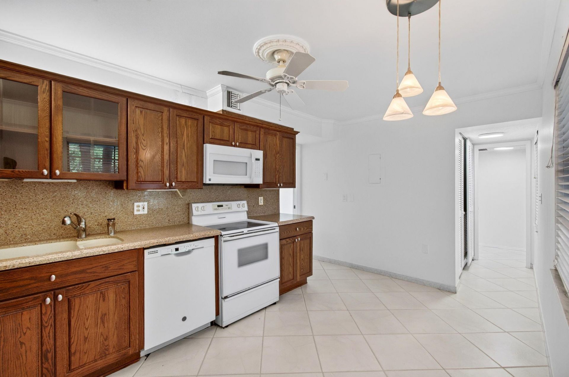 802 Cypress Grove Lane, Unit 309, Pompano Beach, FL 33069 Photo