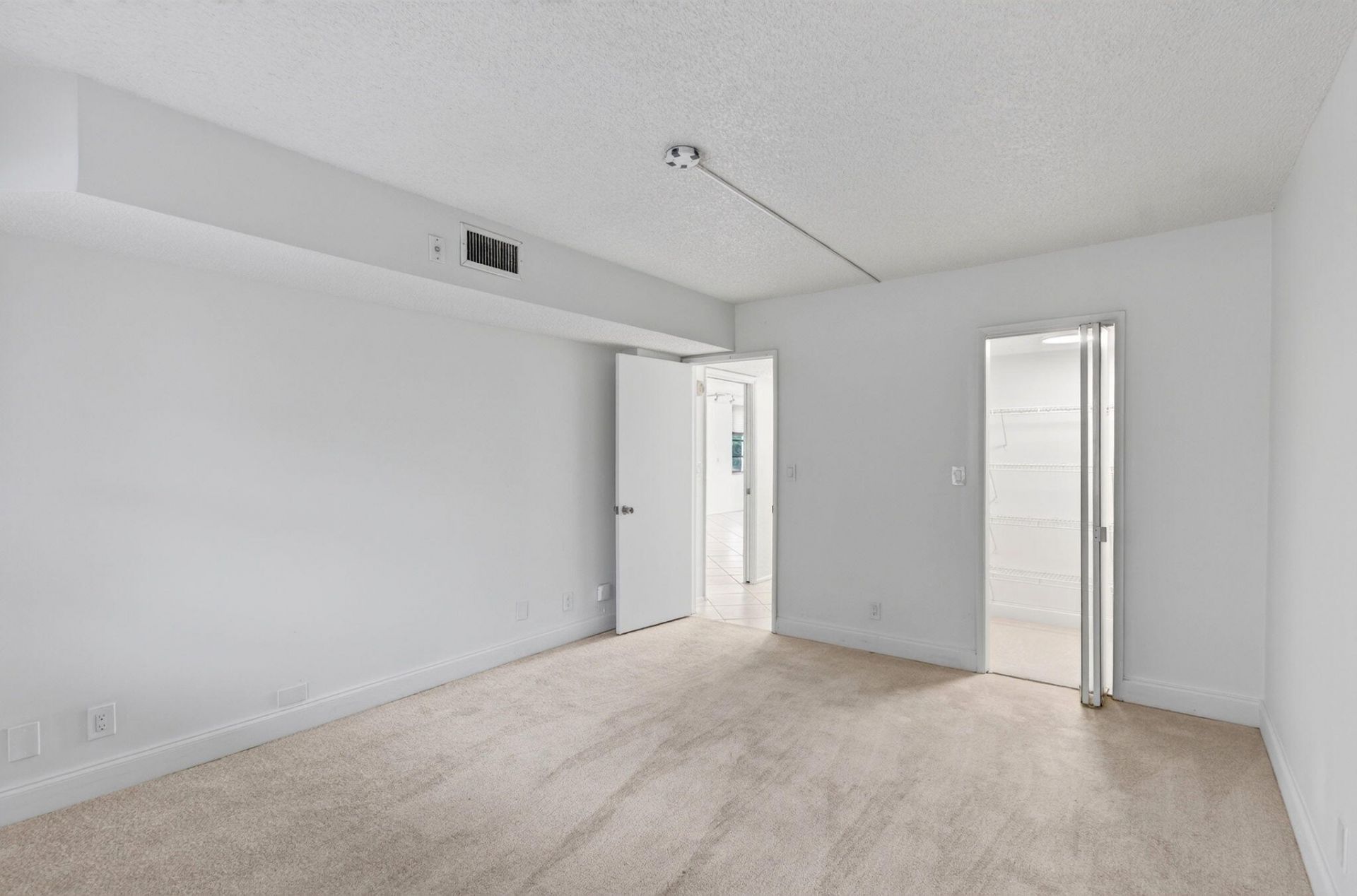 802 Cypress Grove Lane, Unit 309, Pompano Beach, FL 33069 Photo
