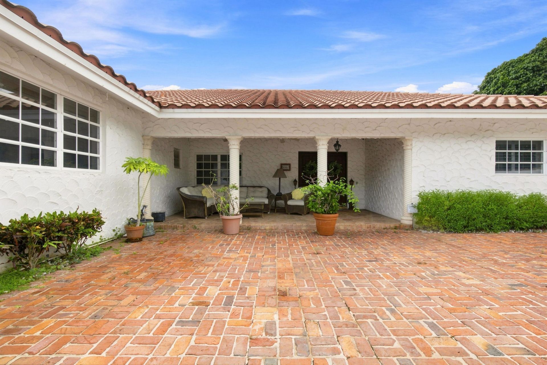 4903 Woodlands Boulevard, Tamarac, FL 33319 Photo