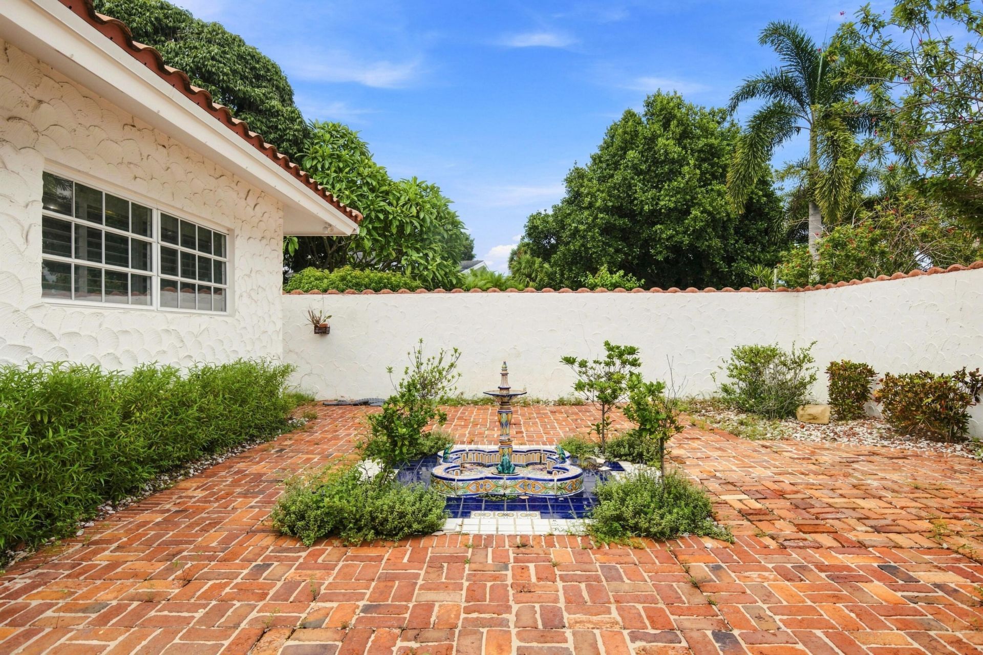 4903 Woodlands Boulevard, Tamarac, FL 33319 Photo