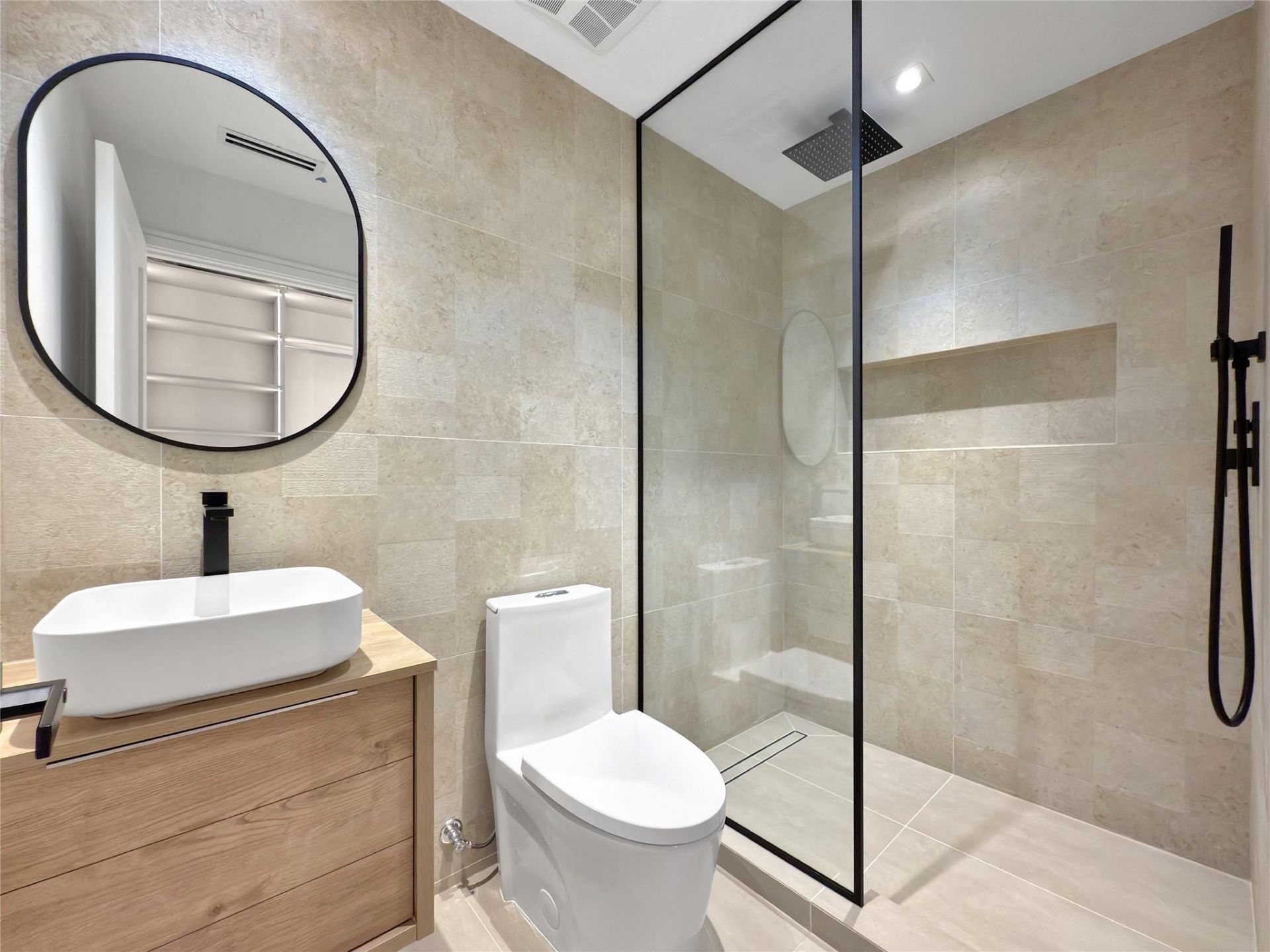 729 NE 17th Terrace, Fort Lauderdale, FL 33304 Photo