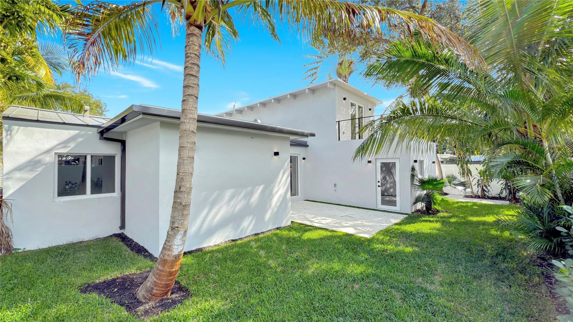729 NE 17th Terrace, Fort Lauderdale, FL 33304 Photo