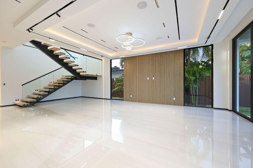 728 NE 17th Terrace, Fort Lauderdale, FL 33304 Photo