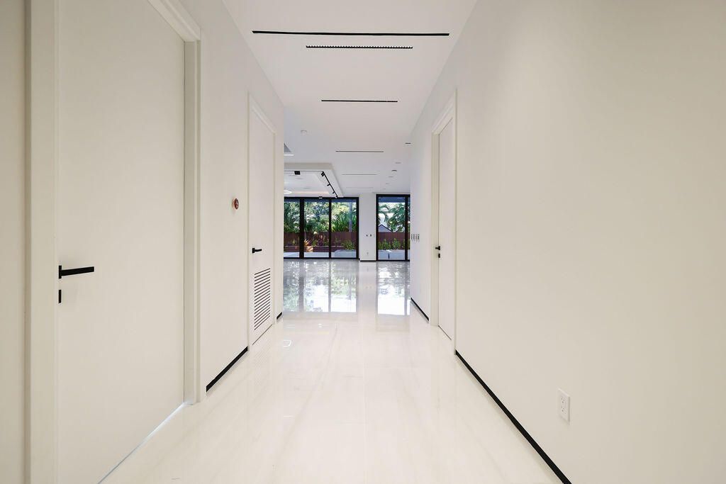 728 NE 17th Terrace, Fort Lauderdale, FL 33304 Photo
