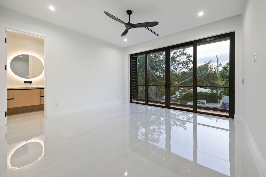728 NE 17th Terrace, Fort Lauderdale, FL 33304 Photo