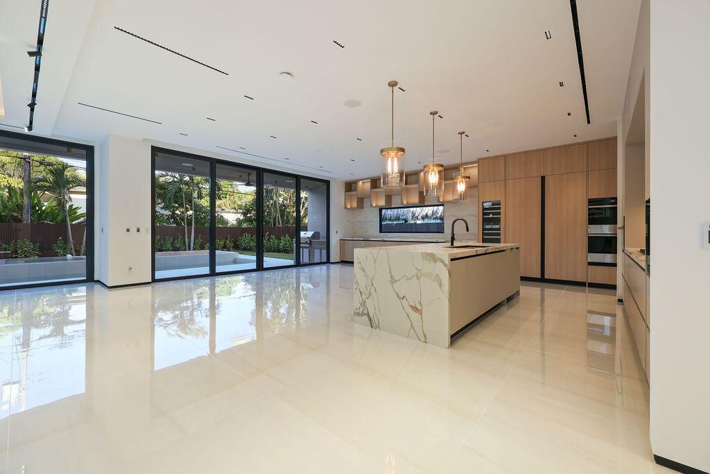 728 NE 17th Terrace, Fort Lauderdale, FL 33304 Photo
