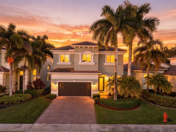23 COUNTRY LAKE Circle, Boynton Beach, FL 33436