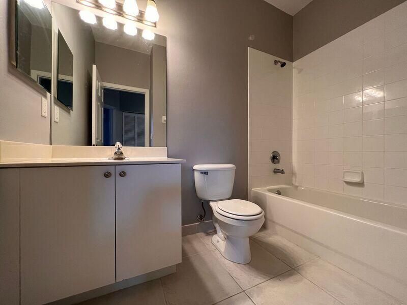 117 Lighthouse Circle, Unit J, Tequesta, FL 33469 Photo