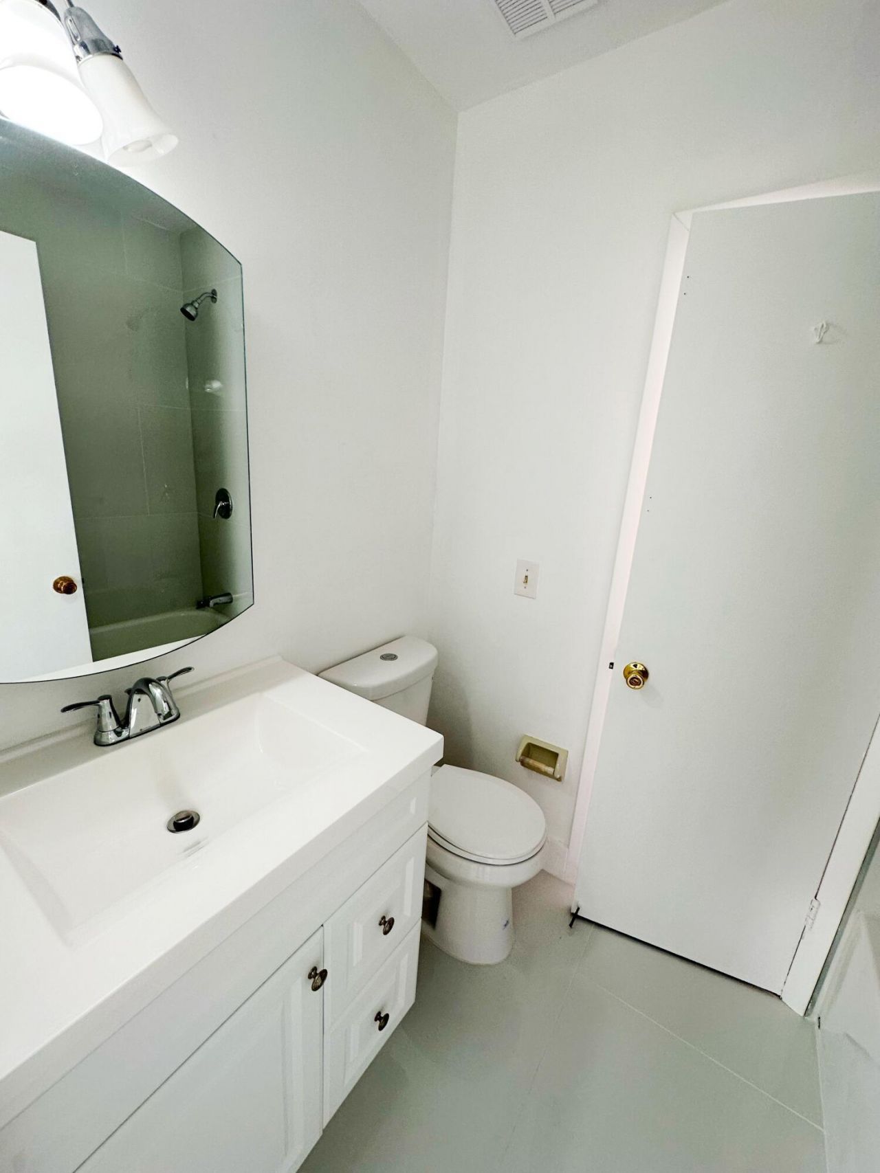 1701 W 42nd Place, Unit 43, Hialeah, FL 33012 Photo