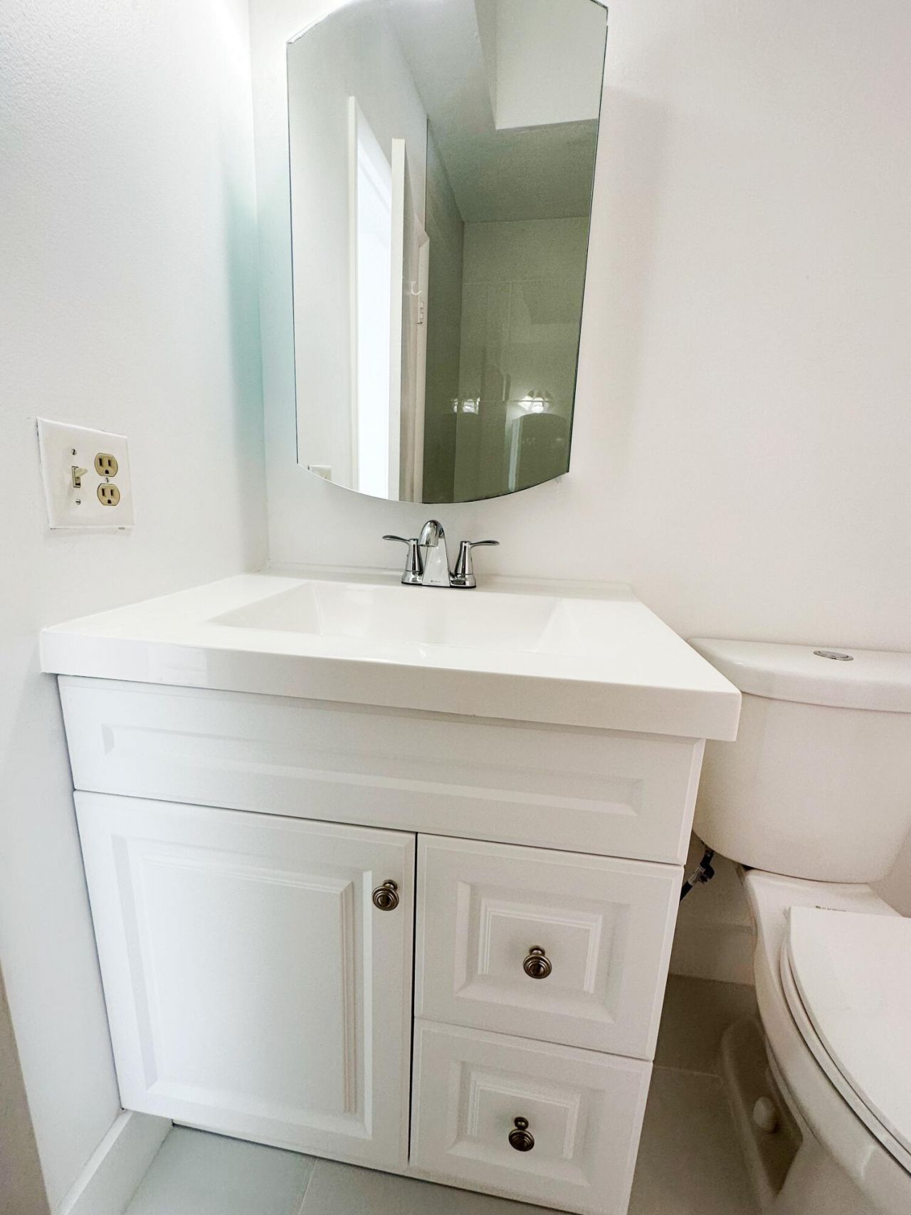 1701 W 42nd Place, Unit 43, Hialeah, FL 33012 Photo