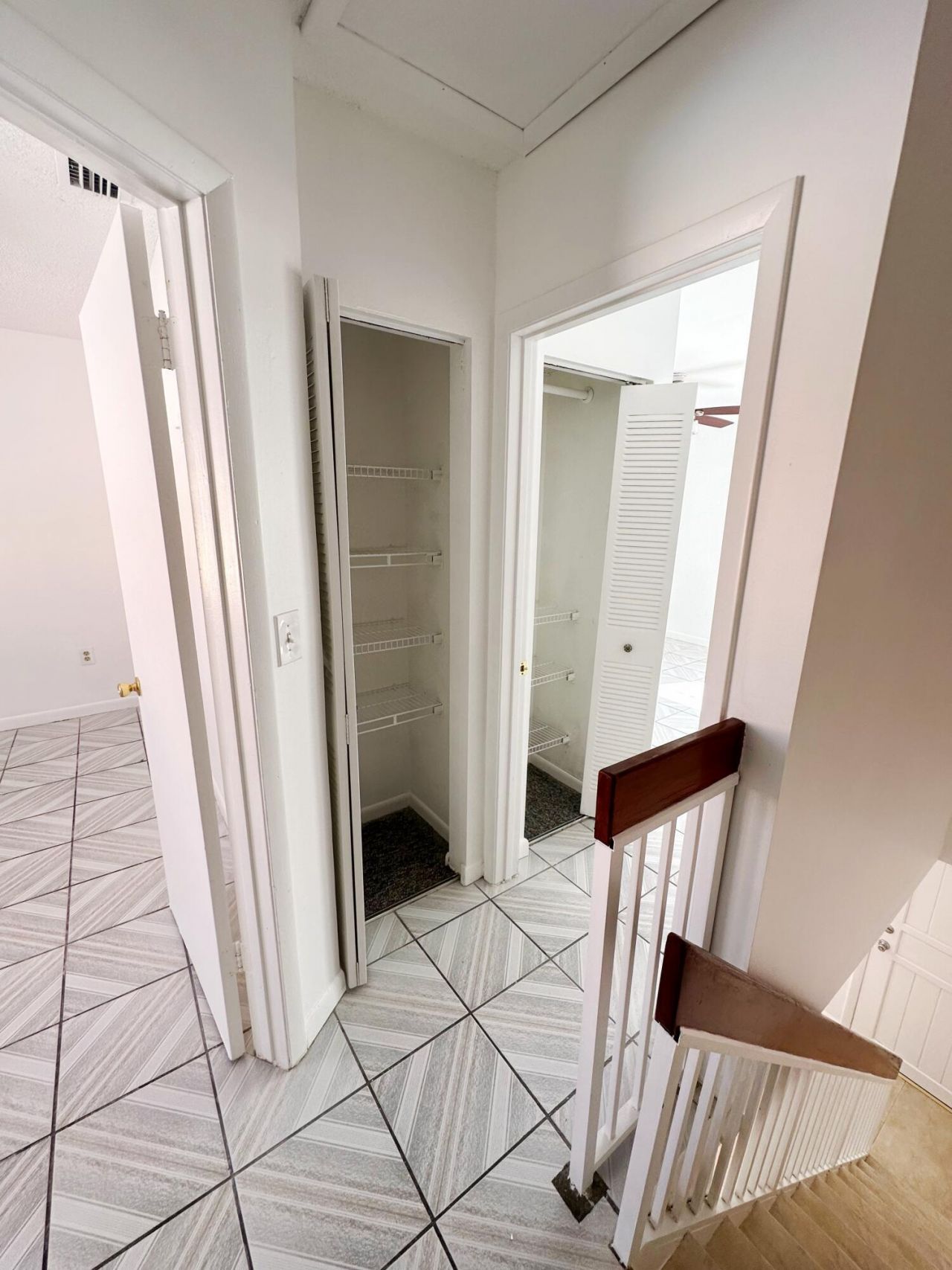 1701 W 42nd Place, Unit 43, Hialeah, FL 33012 Photo