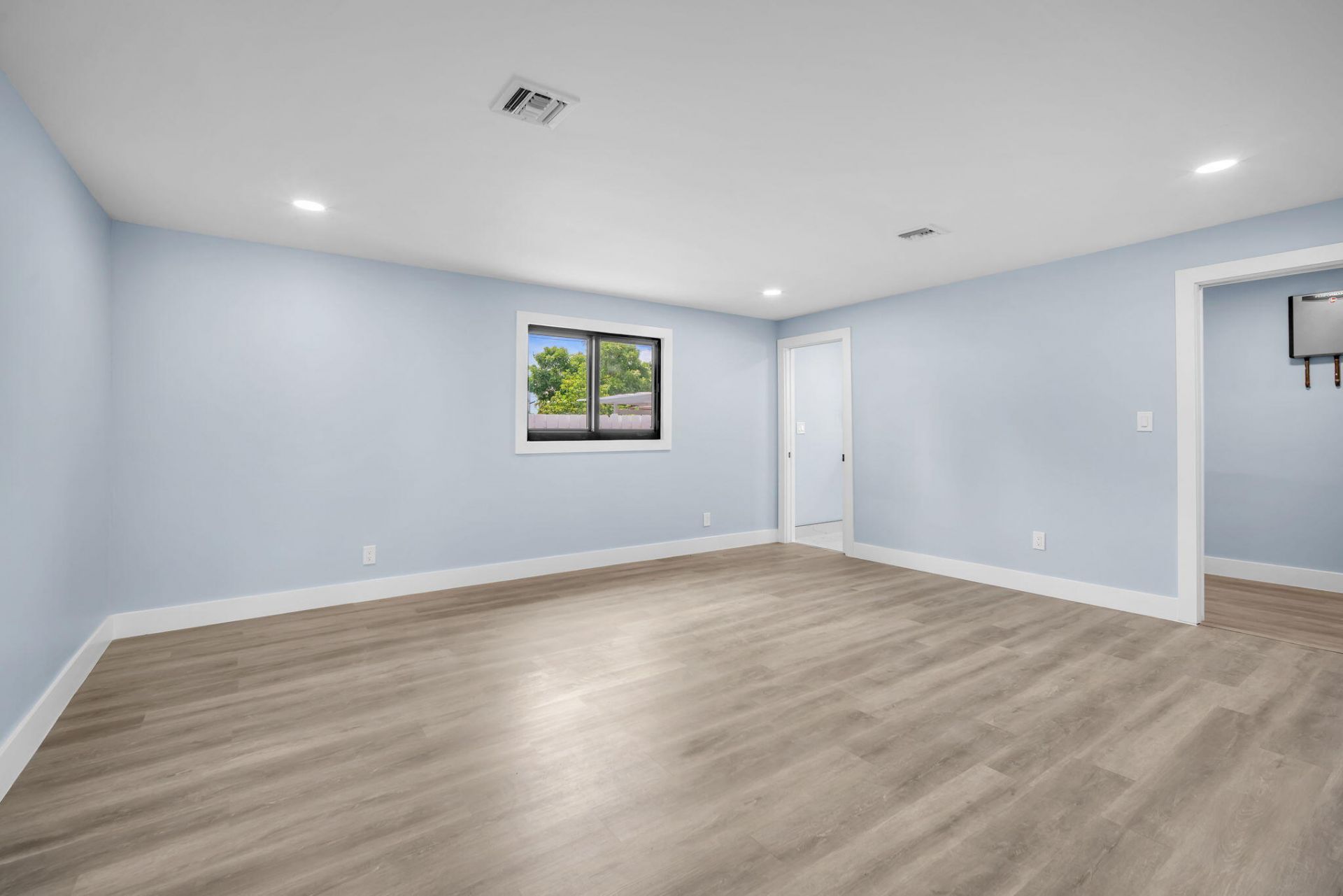 850 SW 1st Terrace, Pompano Beach, FL 33060 Photo