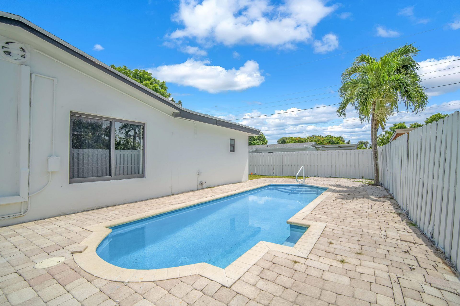 850 SW 1st Terrace, Pompano Beach, FL 33060 Photo