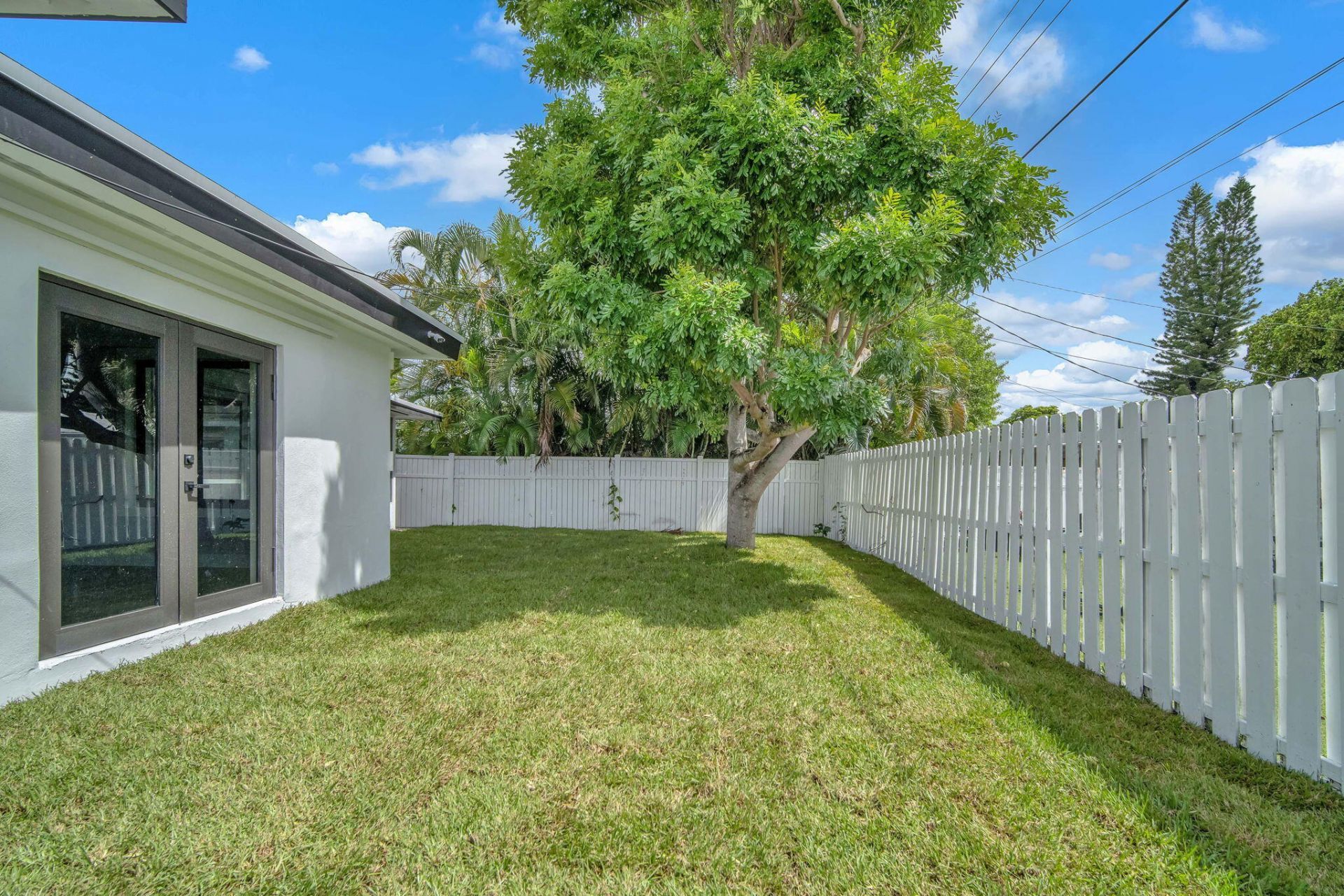850 SW 1st Terrace, Pompano Beach, FL 33060 Photo