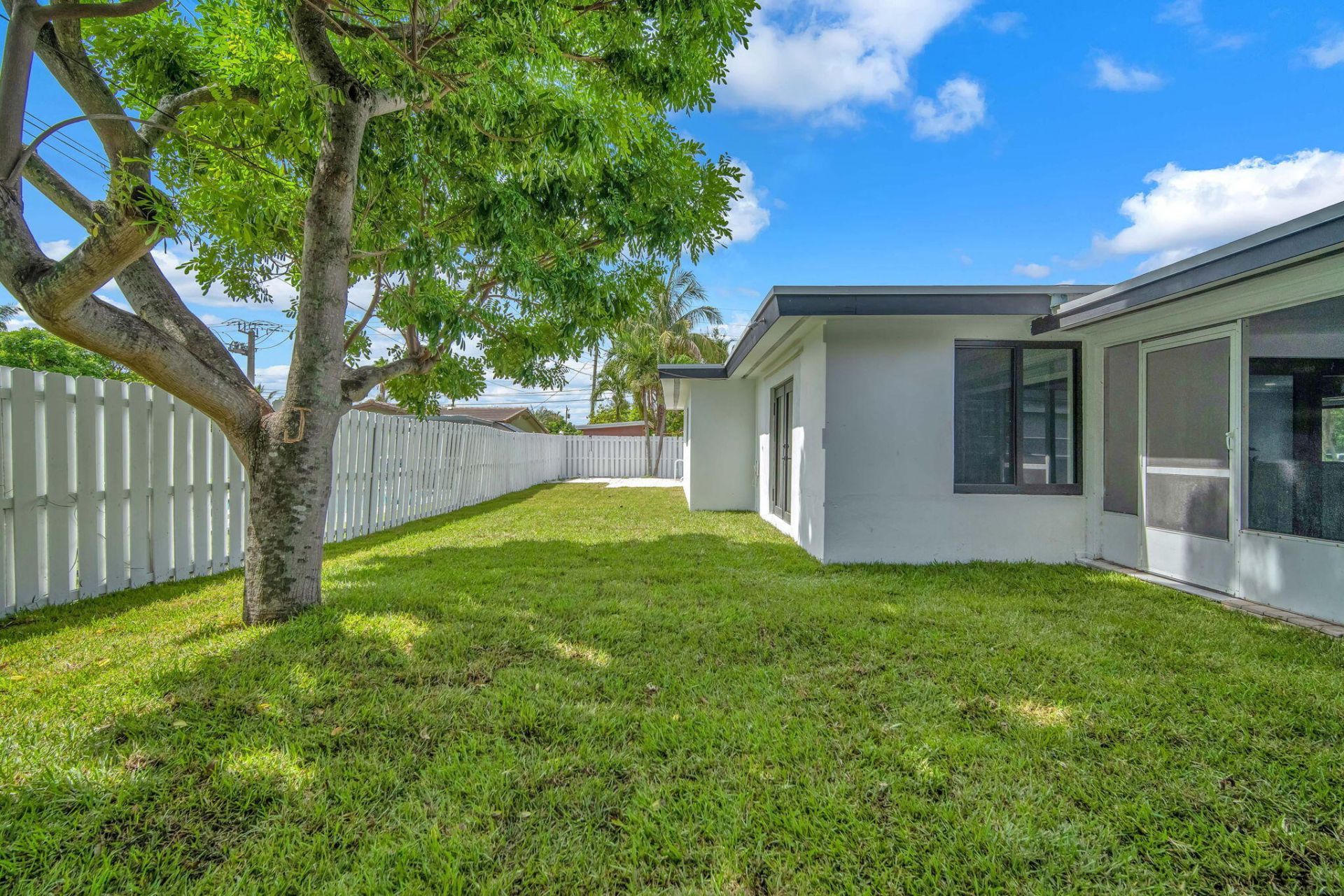 850 SW 1st Terrace, Pompano Beach, FL 33060 Photo