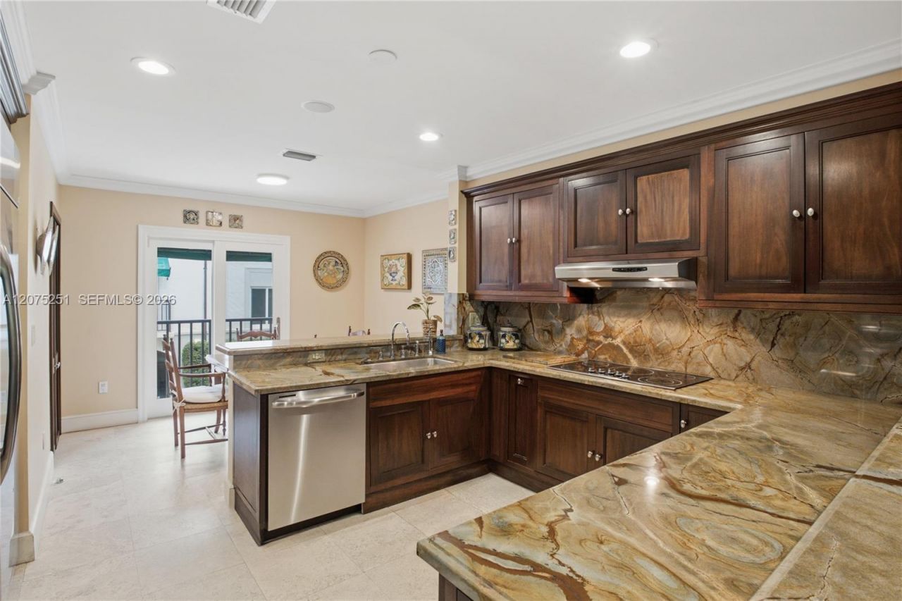 13626 Deering Bay Dr , Coral Gables, FL 33158 Photo