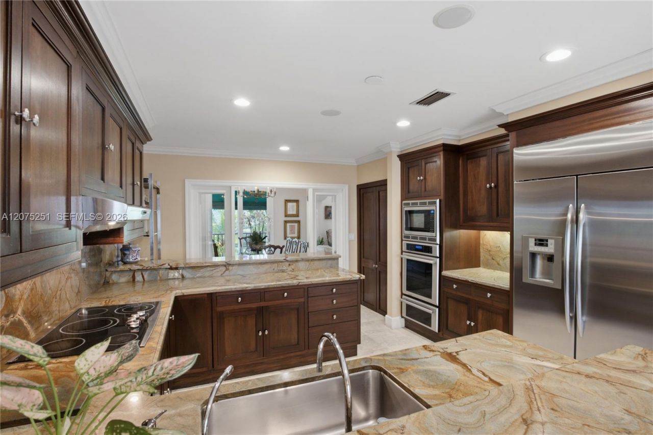 13626 Deering Bay Dr , Coral Gables, FL 33158 Photo