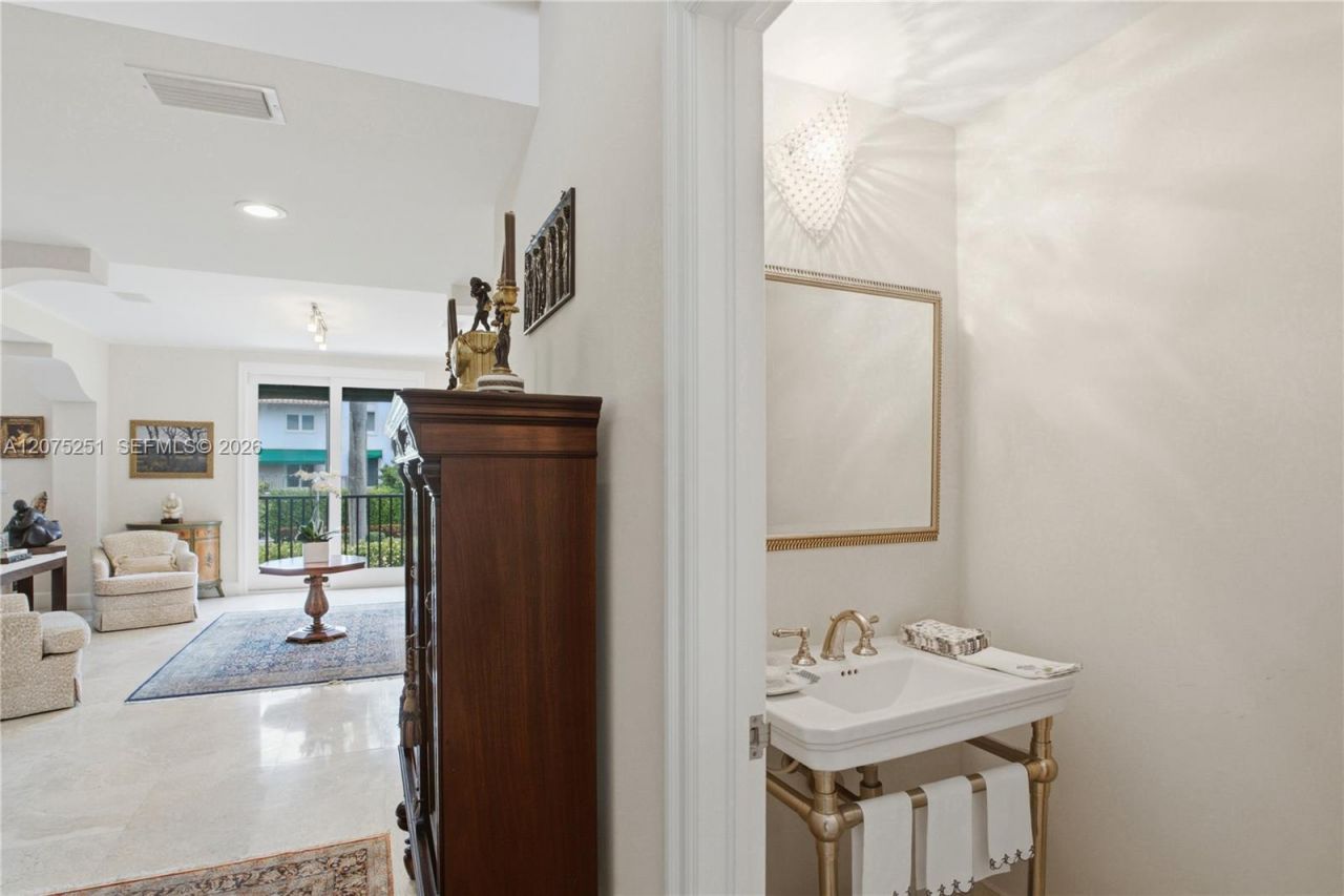 13626 Deering Bay Dr , Coral Gables, FL 33158 Photo