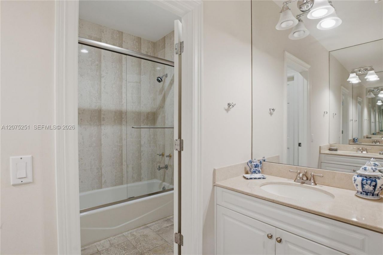 13626 Deering Bay Dr , Coral Gables, FL 33158 Photo
