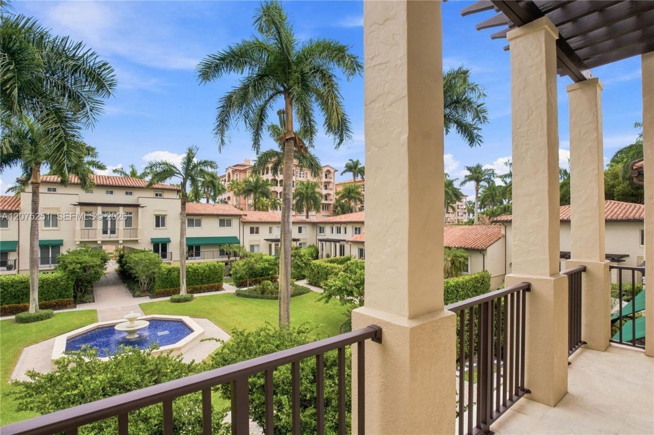 13626 Deering Bay Dr , Coral Gables, FL 33158 Photo