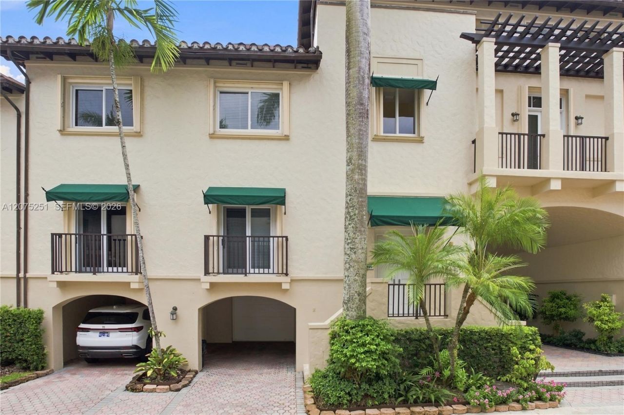 13626 Deering Bay Dr , Coral Gables, FL 33158 Photo