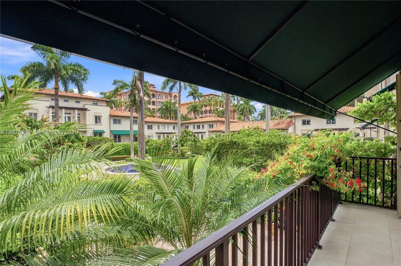 13626 Deering Bay Dr , Coral Gables, FL 33158 Photo