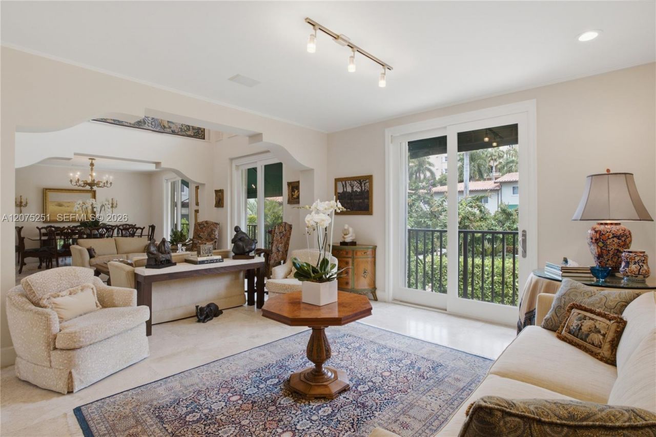 13626 Deering Bay Dr , Coral Gables, FL 33158 Photo
