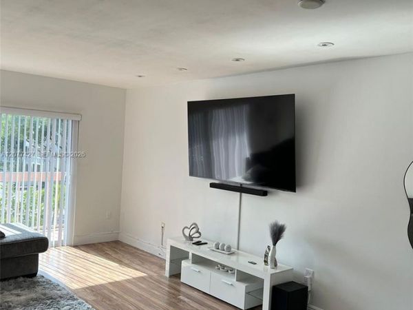 7810 Camino Real , Unit i-306, Miami, FL 33143