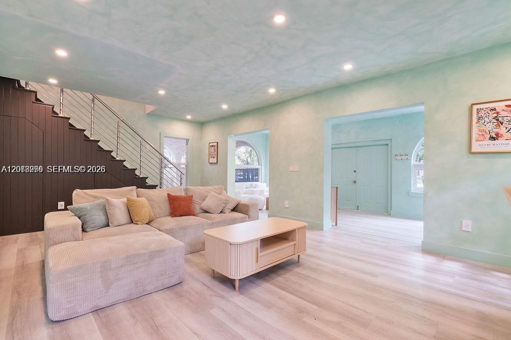 22 NE 44th St, Miami, FL 33137 Photo