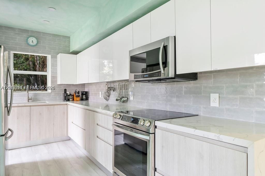 22 NE 44th St, Miami, FL 33137 Photo