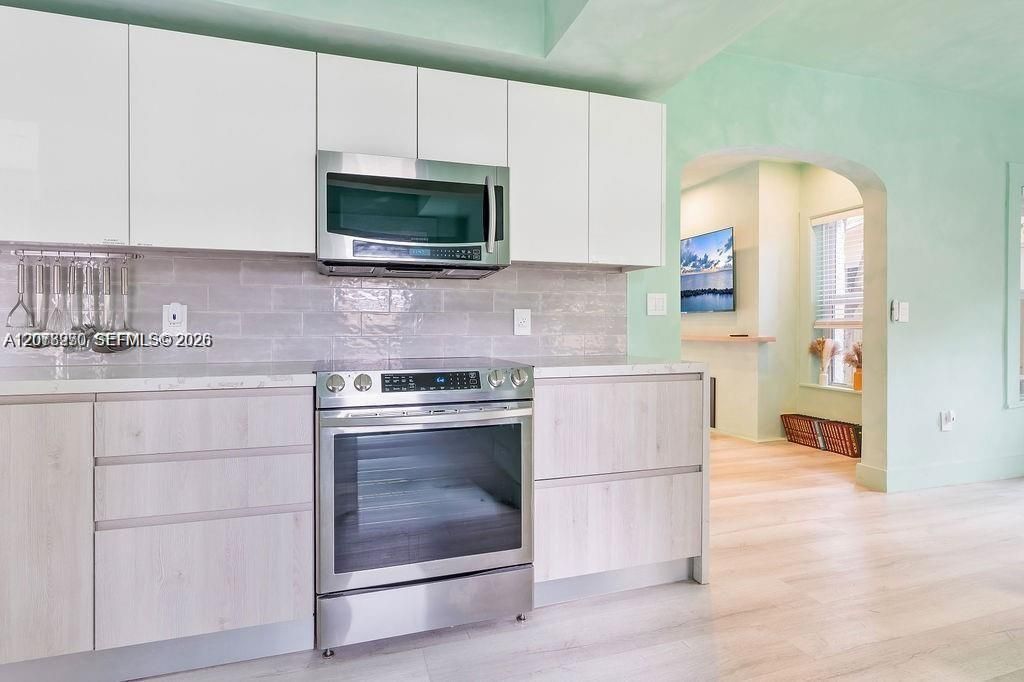 22 NE 44th St, Miami, FL 33137 Photo