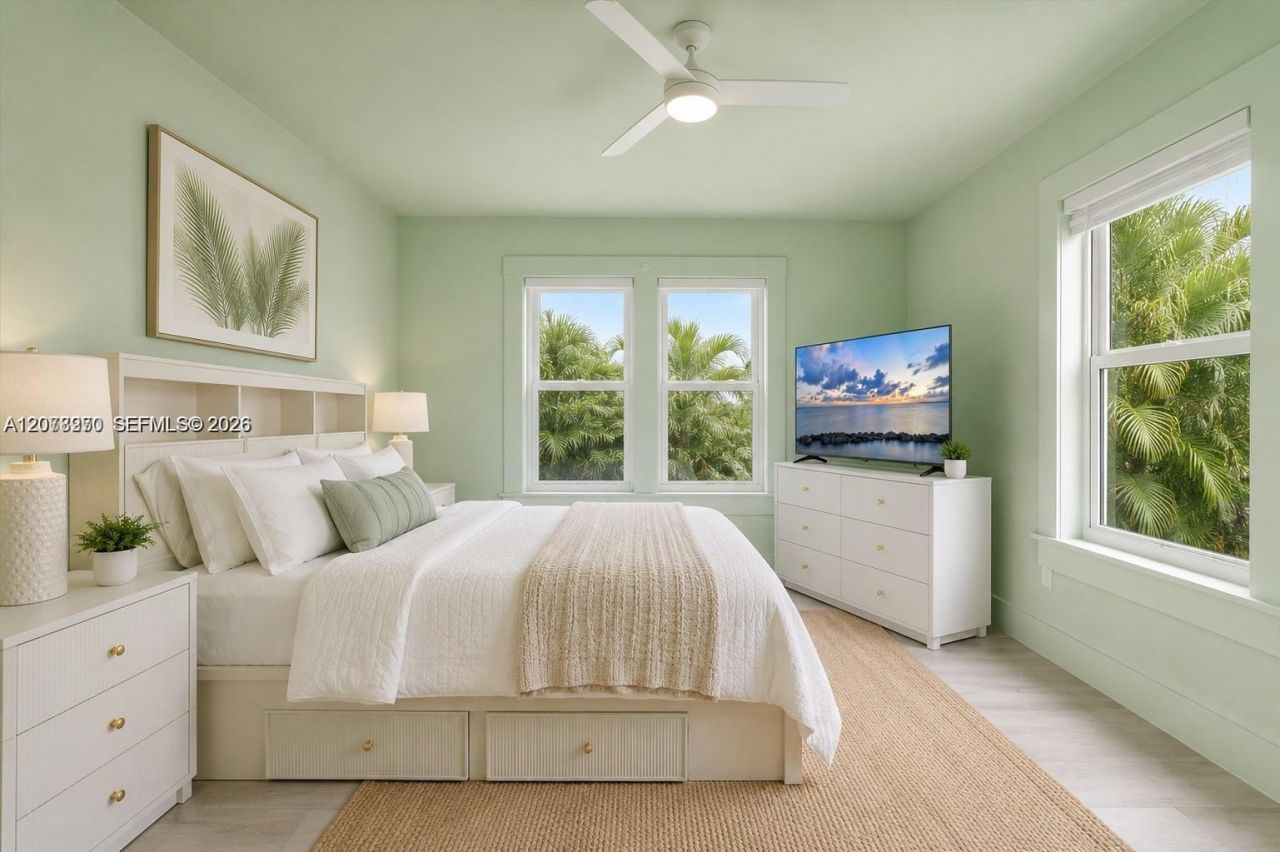 22 NE 44th St, Miami, FL 33137 Photo