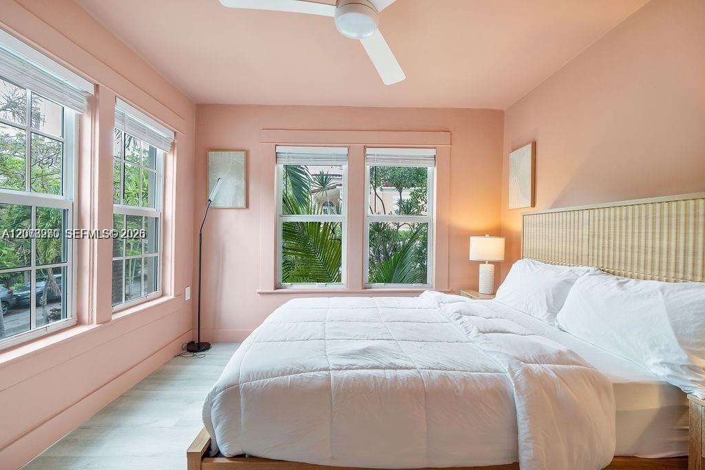 22 NE 44th St, Miami, FL 33137 Photo