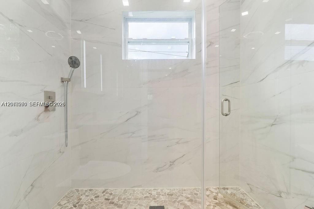 22 NE 44th St, Miami, FL 33137 Photo