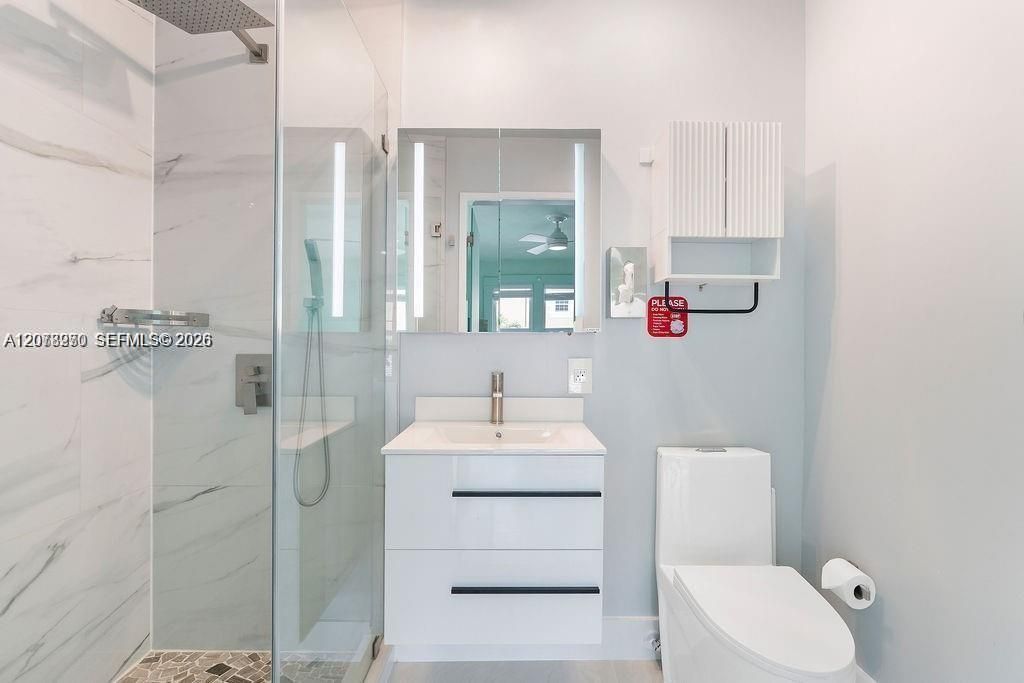 22 NE 44th St, Miami, FL 33137 Photo