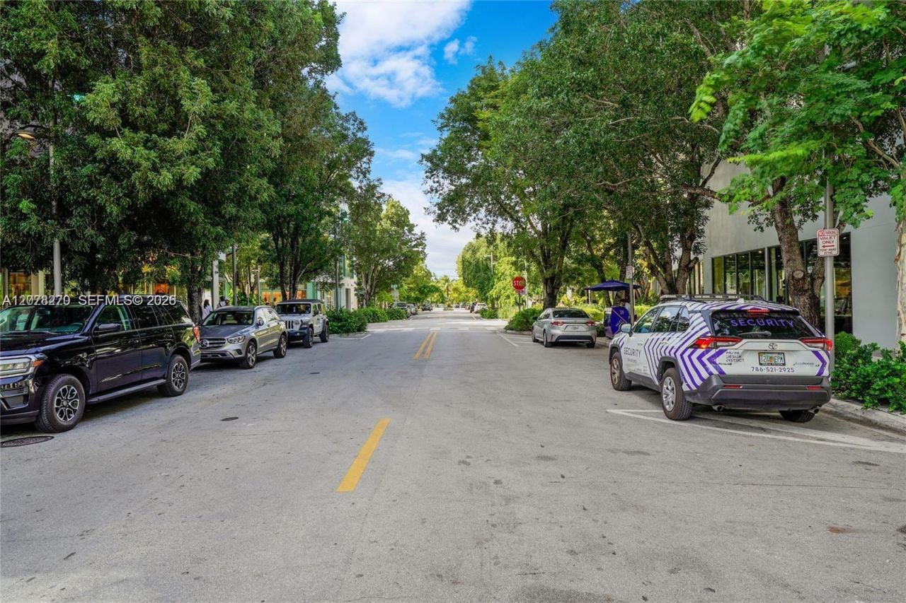 22 NE 44th St, Miami, FL 33137 Photo